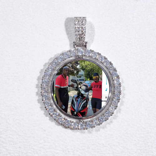 3D Spinning 2-Faced Custom Picture Pendant