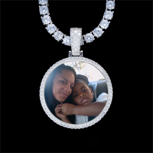 925S & VVS Moissanite 3D Circle Custom Picture Pendant