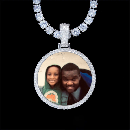925S & VVS Moissanite 3D Circle Custom Picture Pendant