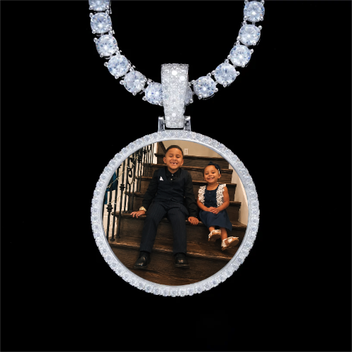 925S & VVS Moissanite 3D Circle Custom Picture Pendant