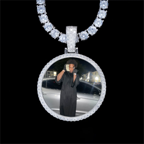 925S & VVS Moissanite 3D Circle Custom Picture Pendant