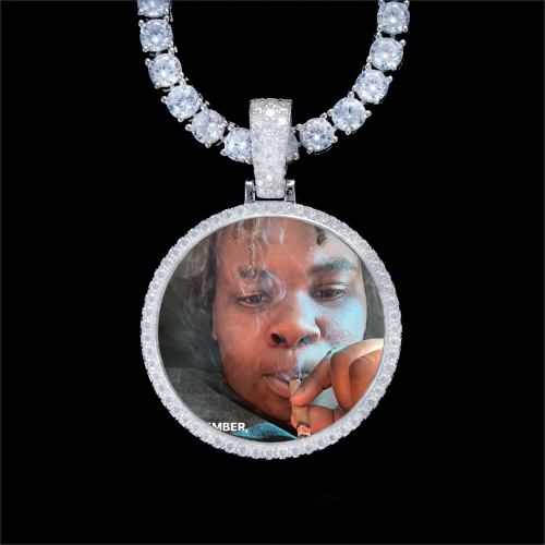 925S & VVS Moissanite 3D Circle Custom Picture Pendant