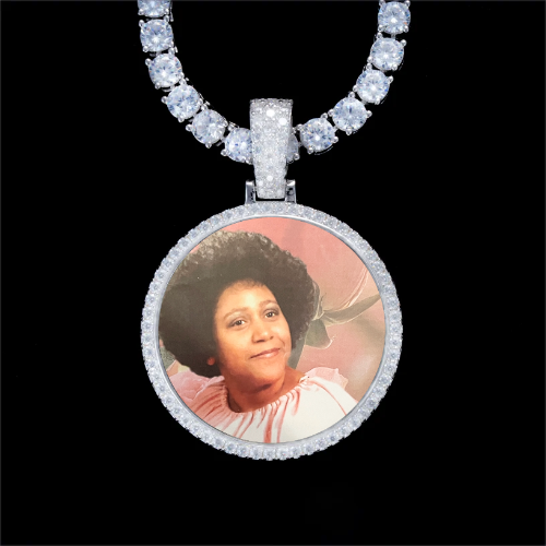 925S & VVS Moissanite 3D Circle Custom Picture Pendant