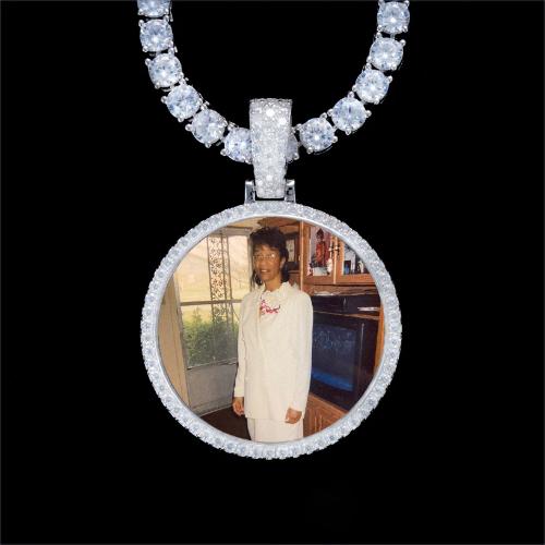 925S & VVS Moissanite 3D Circle Custom Picture Pendant