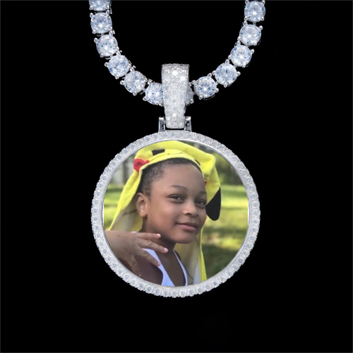 925S & VVS Moissanite 3D Circle Custom Picture Pendant