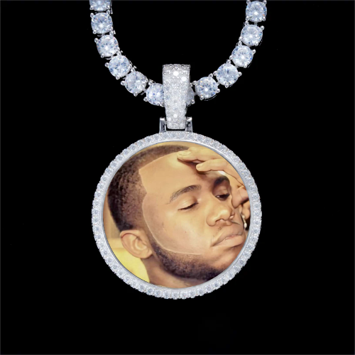 925S & VVS Moissanite 3D Circle Custom Picture Pendant