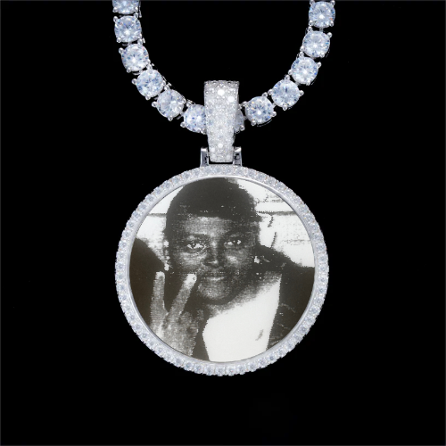 925S & VVS Moissanite 3D Circle Custom Picture Pendant