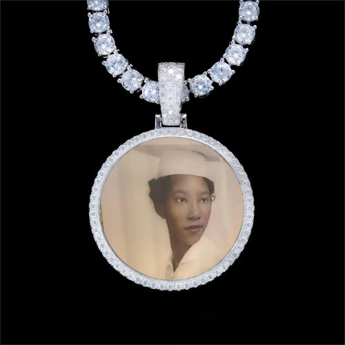 925S & VVS Moissanite 3D Circle Custom Picture Pendant