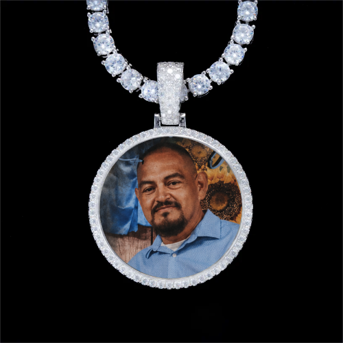 925S & VVS Moissanite 3D Circle Custom Picture Pendant