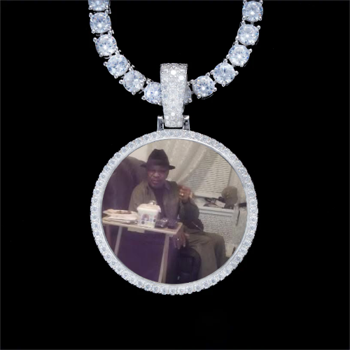925S & VVS Moissanite 3D Circle Custom Picture Pendant