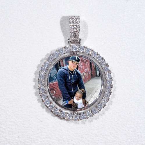 3D Spinning 2-Faced Custom Picture Pendant