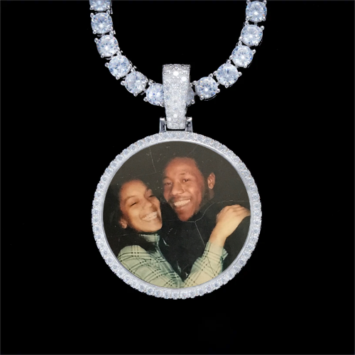 925S & VVS Moissanite 3D Circle Custom Picture Pendant