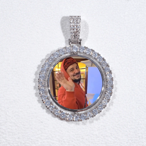 3D Spinning 2-Faced Custom Picture Pendant
