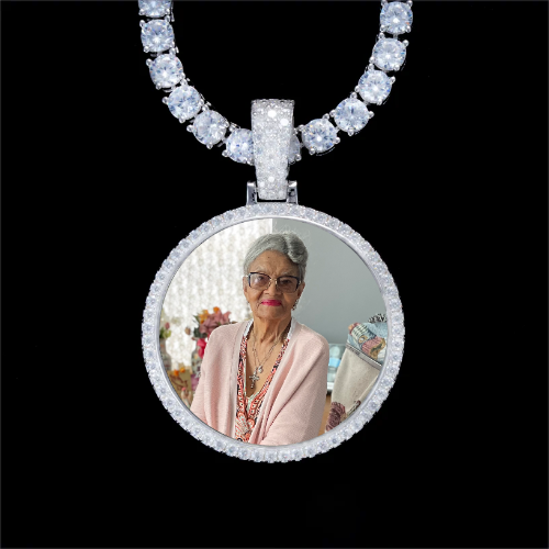 925S & VVS Moissanite 3D Circle Custom Picture Pendant