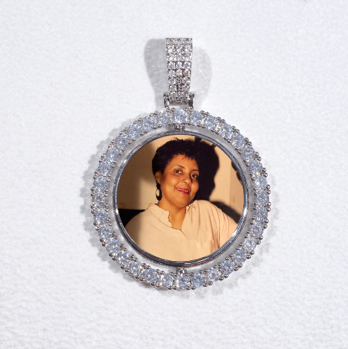3D Spinning 2-Faced Custom Picture Pendant