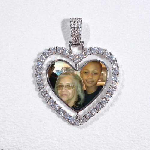3D Spinning 2-Faced Heart Custom Picture Pendant