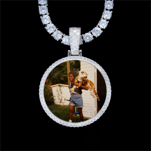 925S & VVS Moissanite 3D Circle Custom Picture Pendant
