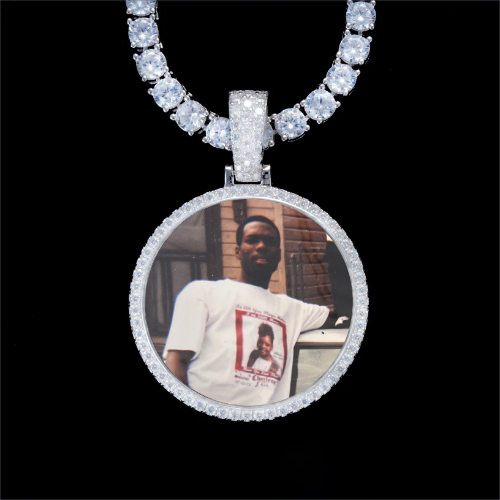 925S & VVS Moissanite 3D Circle Custom Picture Pendant
