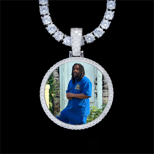 925S & VVS Moissanite 3D Circle Custom Picture Pendant
