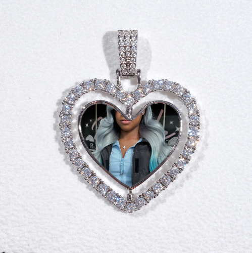 3D Spinning 2-Faced Heart Custom Picture Pendant