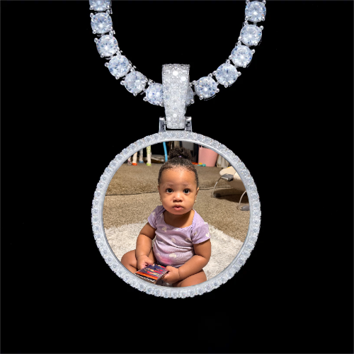 925S & VVS Moissanite 3D Circle Custom Picture Pendant