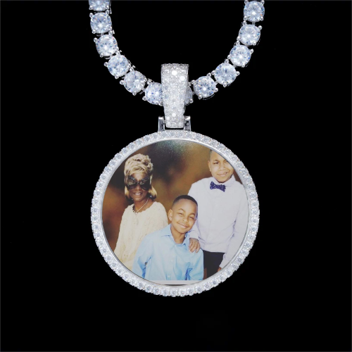 925S & VVS Moissanite 3D Circle Custom Picture Pendant