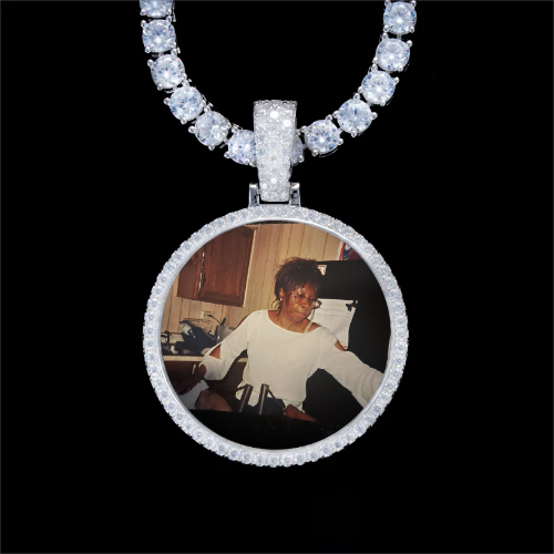 925S & VVS Moissanite 3D Circle Custom Picture Pendant