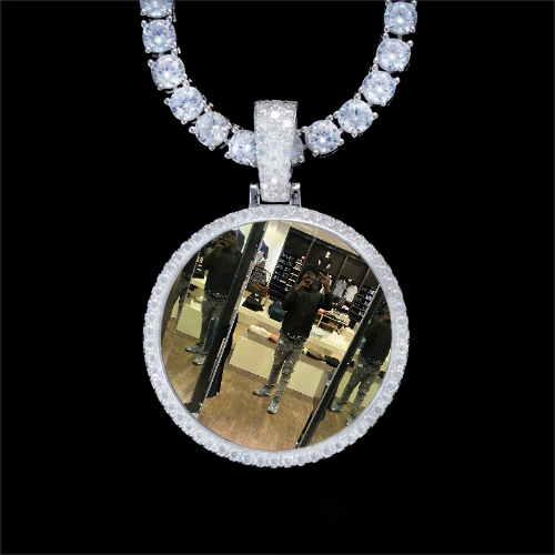 925S & VVS Moissanite 3D Circle Custom Picture Pendant