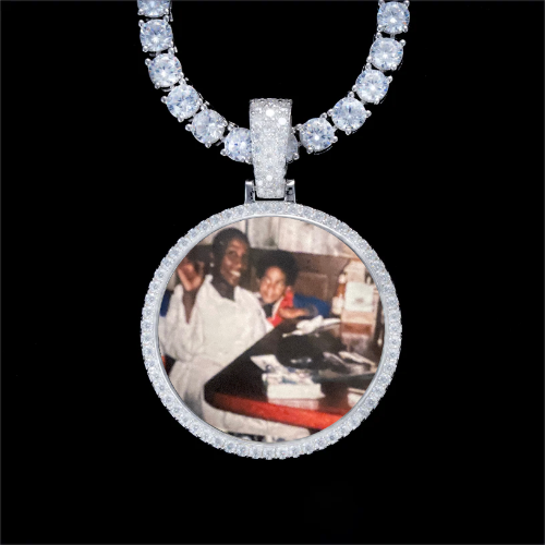 925S & VVS Moissanite 3D Circle Custom Picture Pendant