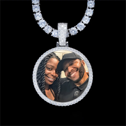 925S & VVS Moissanite 3D Circle Custom Picture Pendant