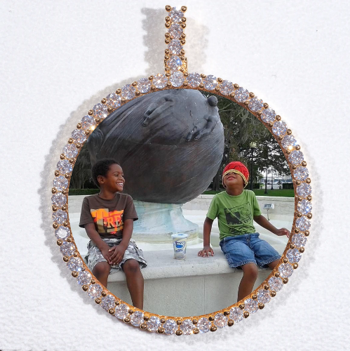 LARGE 3D CIRCLE CUSTOM PICTURE PENDANT