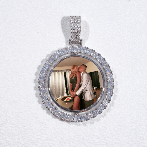 3D Spinning 2-Faced Custom Picture Pendant