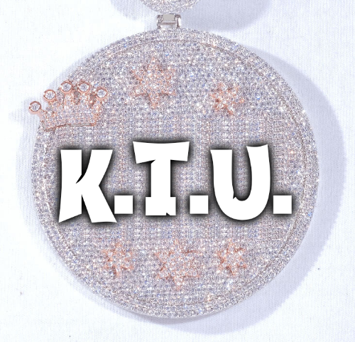 CUSTOM LETTER NECKLACE 3D BIG CROWN DISC