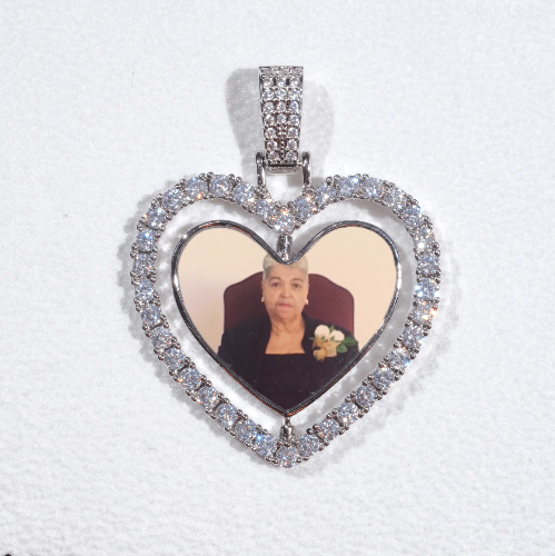 3D Spinning 2-Faced Heart Custom Picture Pendant