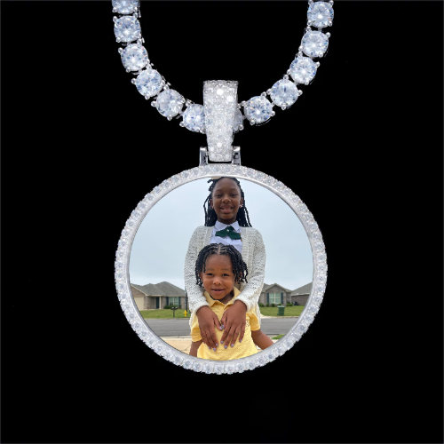 925S & VVS Moissanite 3D Circle Custom Picture Pendant