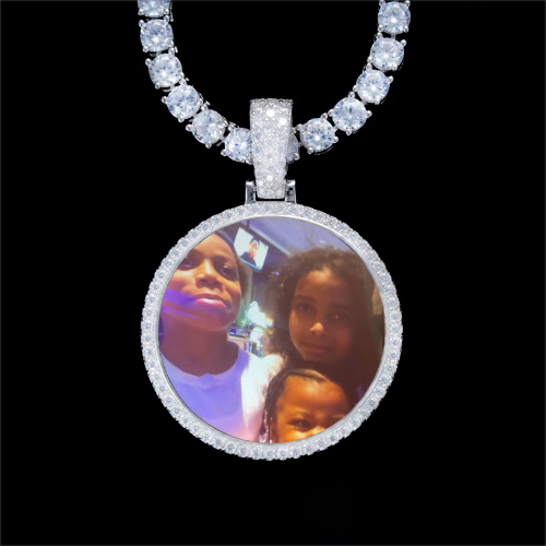 925S & VVS Moissanite 3D Circle Custom Picture Pendant