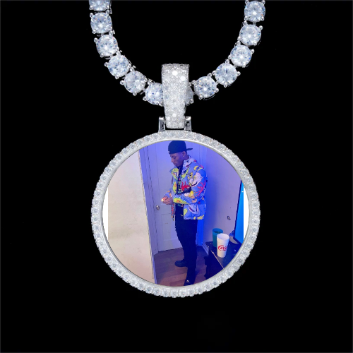 925S & VVS Moissanite 3D Circle Custom Picture Pendant