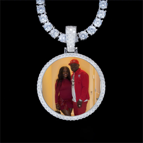 925S & VVS Moissanite 3D Circle Custom Picture Pendant