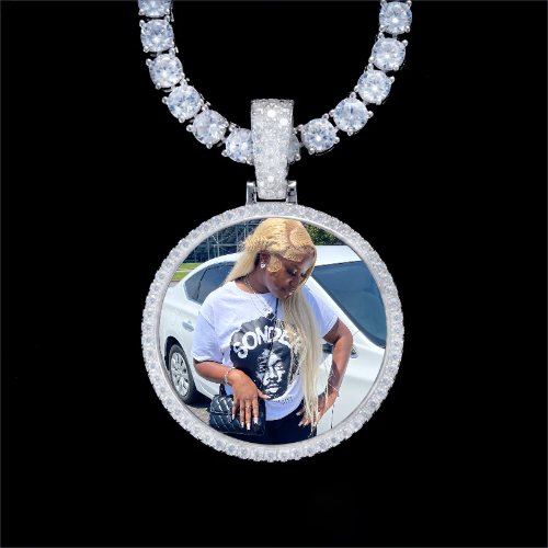 925S & VVS Moissanite 3D Circle Custom Picture Pendant