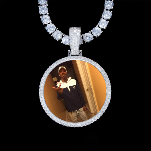 925S & VVS Moissanite 3D Circle Custom Picture Pendant