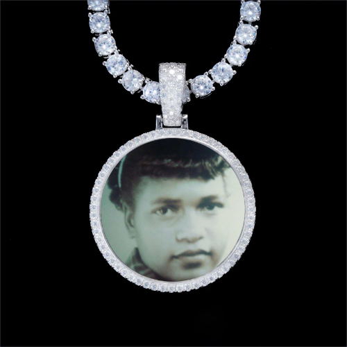 925S & VVS Moissanite 3D Circle Custom Picture Pendant
