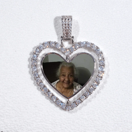 3D Spinning 2-Faced Heart Custom Picture Pendant