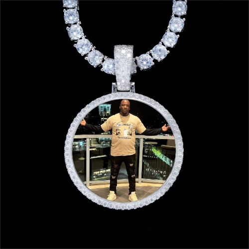 925S & VVS Moissanite 3D Circle Custom Picture Pendant