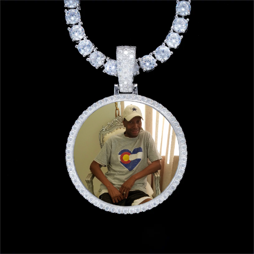 925S & VVS Moissanite 3D Circle Custom Picture Pendant