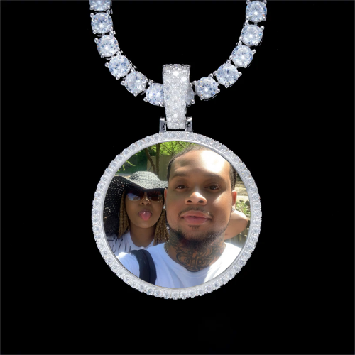 925S & VVS Moissanite 3D Circle Custom Picture Pendant