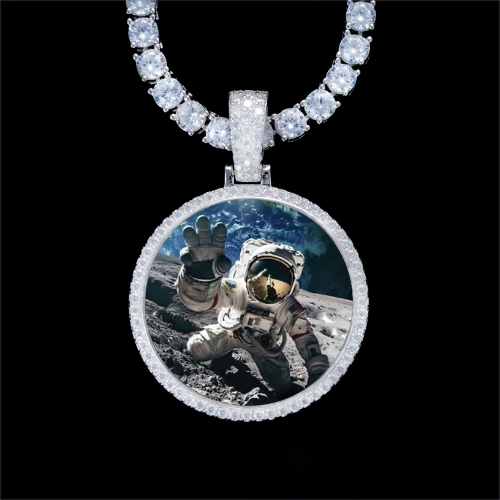 925S & VVS Moissanite 3D Circle Custom Picture Pendant