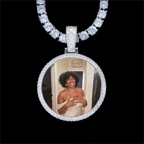 925S & VVS Moissanite 3D Circle Custom Picture Pendant