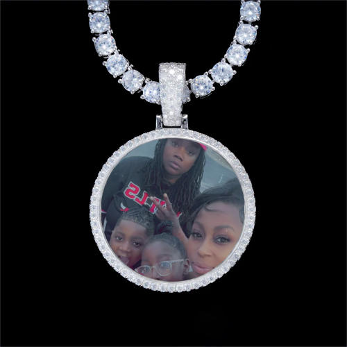925S & VVS Moissanite 3D Circle Custom Picture Pendant