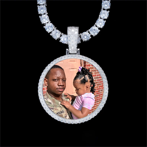 925S & VVS Moissanite 3D Circle Custom Picture Pendant