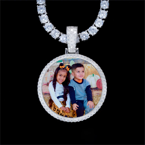 925S & VVS Moissanite 3D Circle Custom Picture Pendant